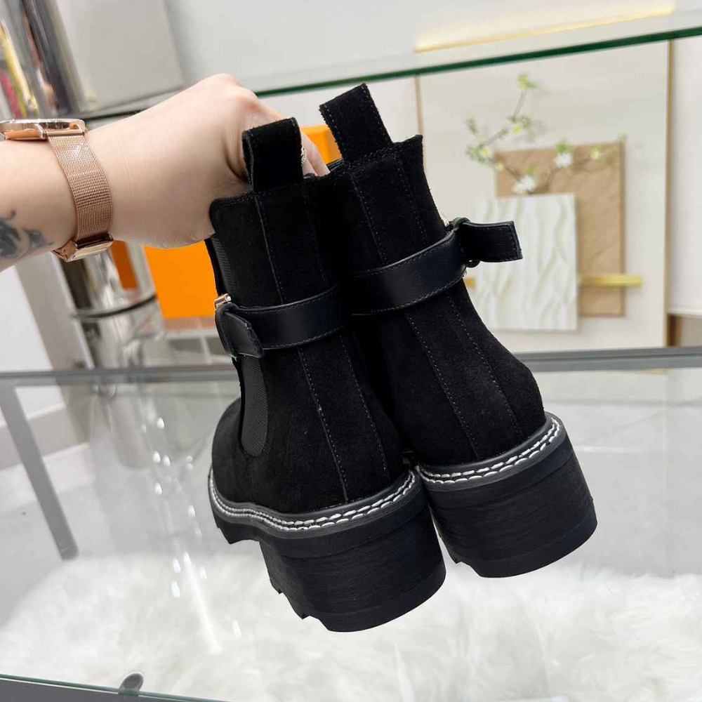 Louis Vuitton LV Beaubourg Ankle Boot Suede In Black 1ACKCJ - Image 4