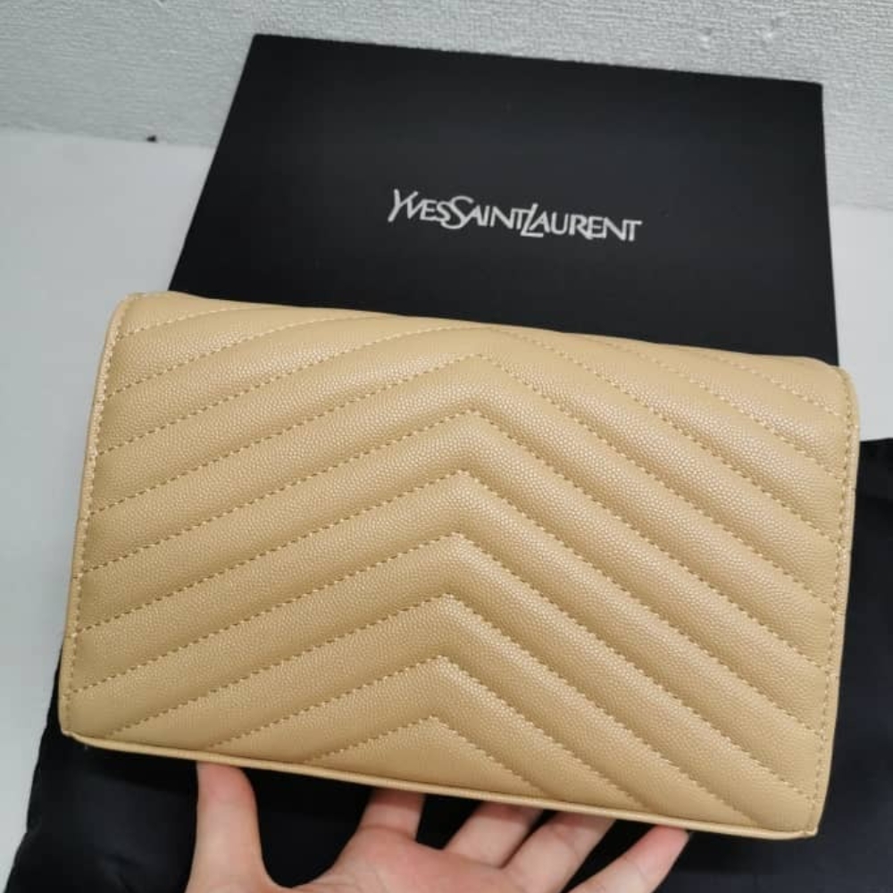 Saint Laurent Classic Cassandre Chain Wallet In Grain De Poudre Leather Beige 22Cm 377828BOW012721 - Image 5