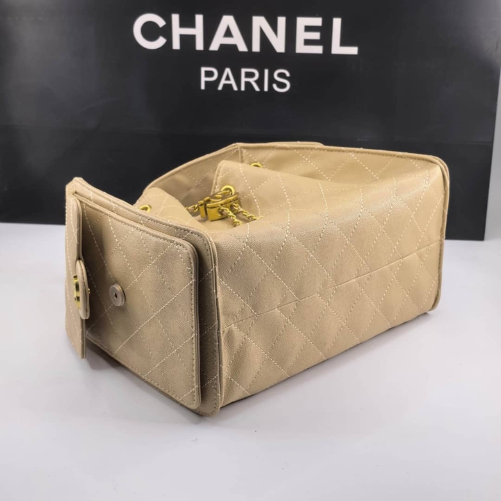 Chanel 25 Small Handbag Grained And Gold Tone Metal Beige 26cm - Image 5