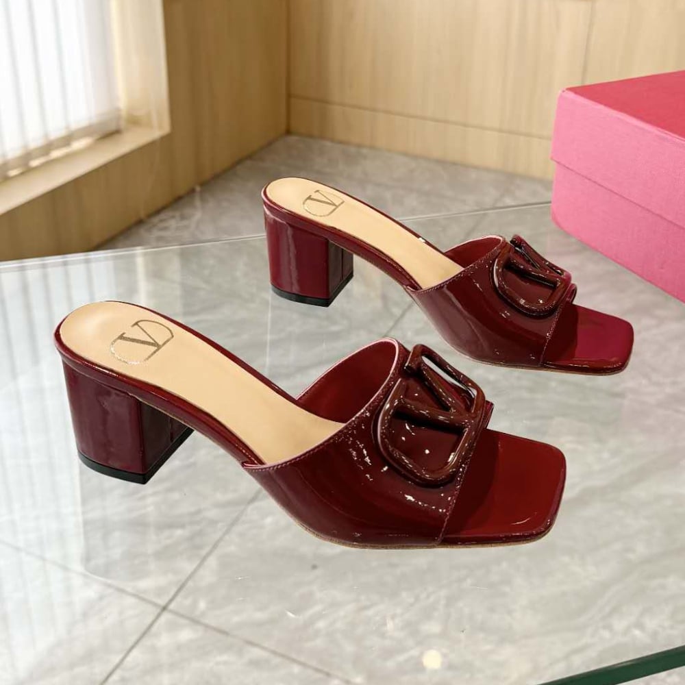 Valentino Vlogo Signature Slide Sandal Burgundy - Image 5