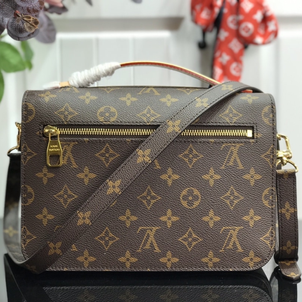 Louis Vuitton Monogram Canvas Pochette Métis 25Cm M44875 - Image 4