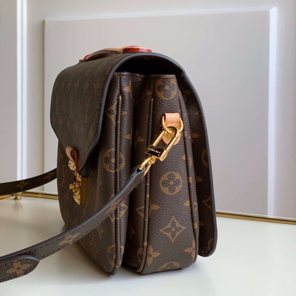 Louis Vuitton Monogram Canvas Pochette Métis 25Cm M44875 - Image 3