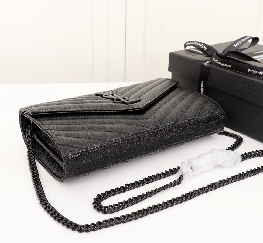 Saint Laurent Cassandre Matelassé Chain Wallet In Grain De Poudre Embossed Black Noir 22Cm 377828Bow081000 - Image 4
